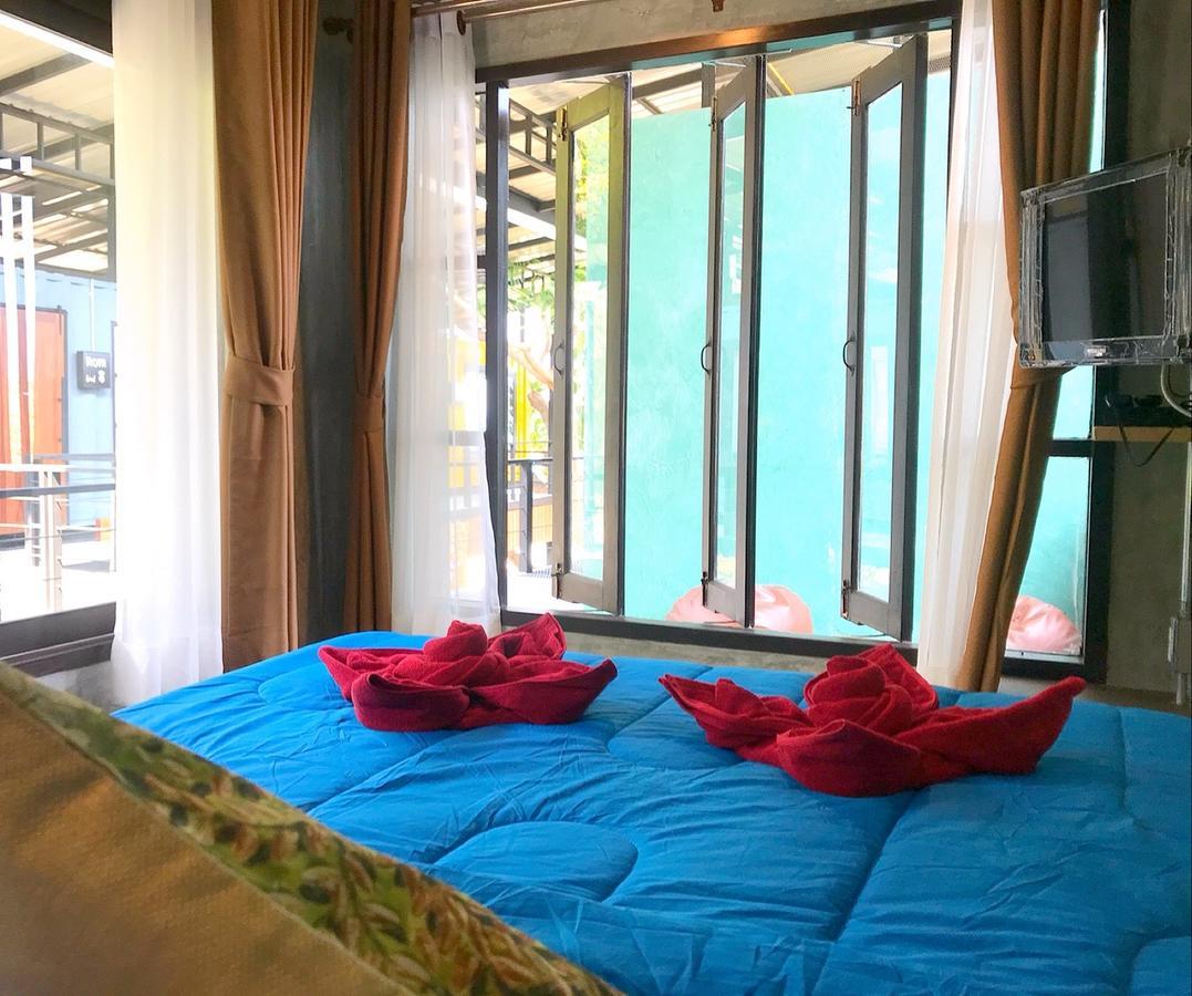 Готель Baan Rom Talay Made' Koh Samet Екстер'єр фото
