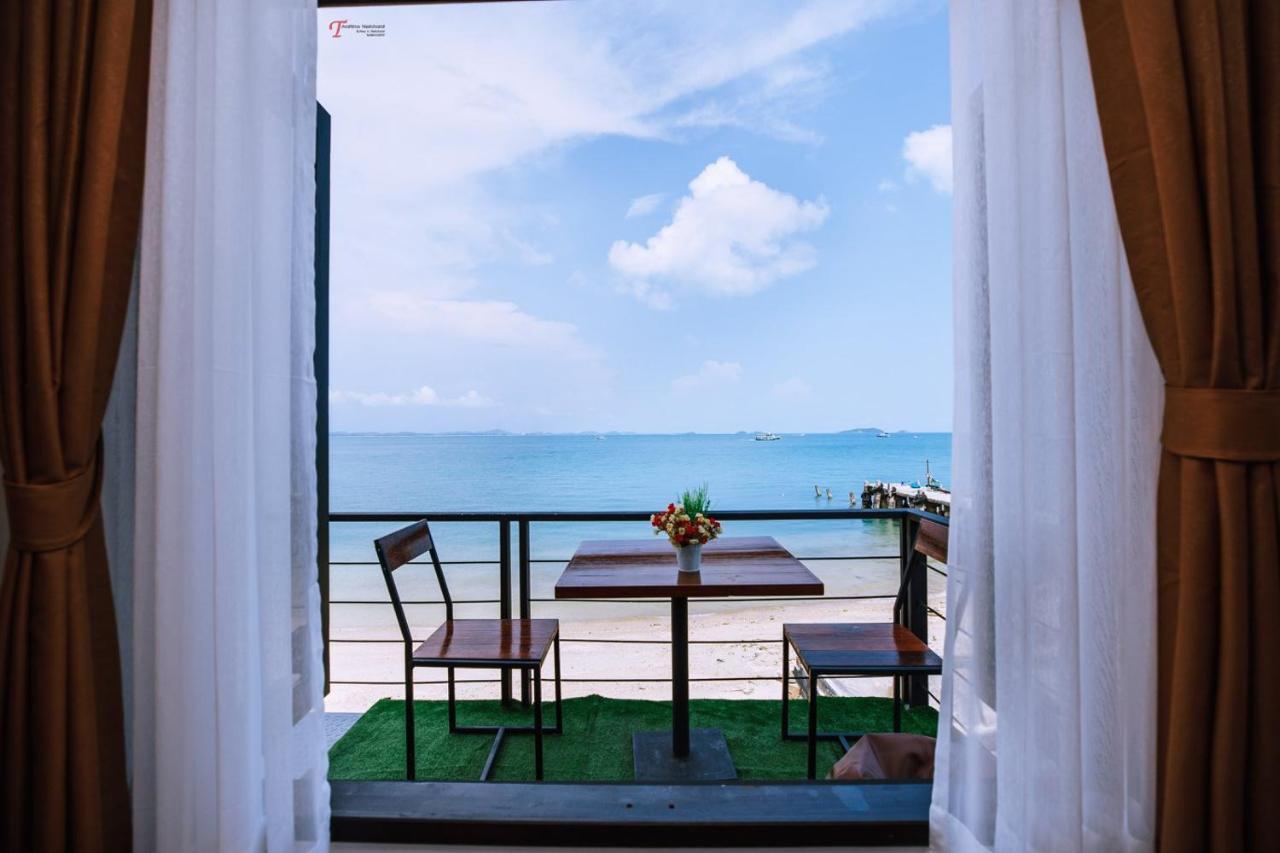 Готель Baan Rom Talay Made' Koh Samet Екстер'єр фото